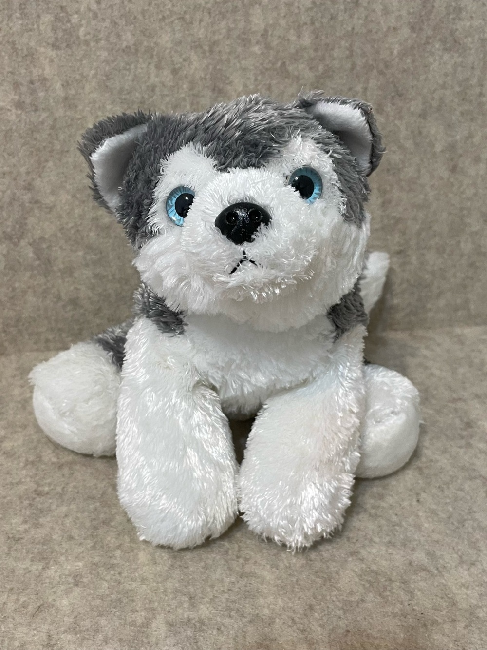Aurora World Shadow Husky Plush Blue Eyes 11.5’’ Stuffed Animal Toy